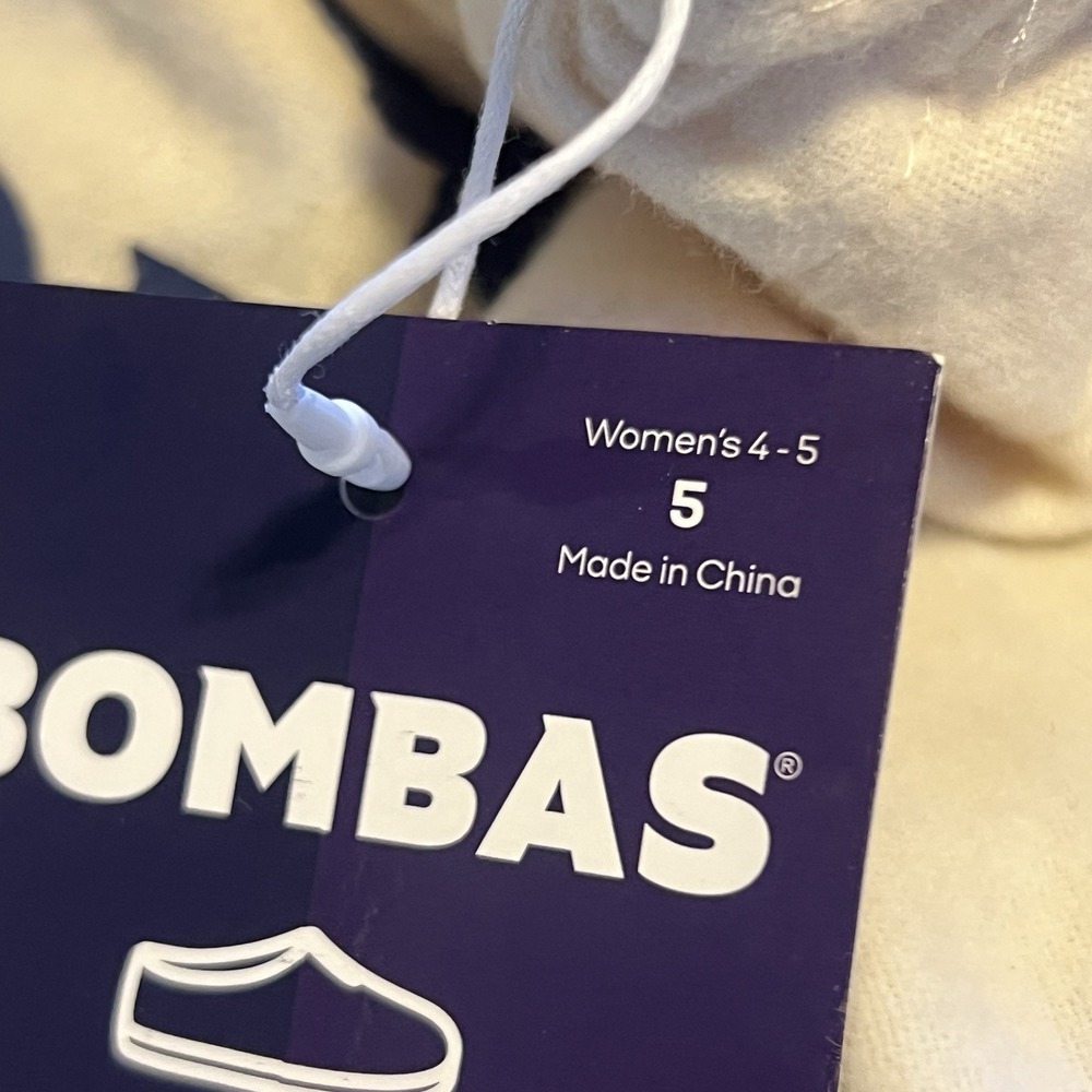 NWT Bombas The Sunday Slipper Baby Blue Sherpa House Shoes Women's Size 4-5 - Picture 10 of 10